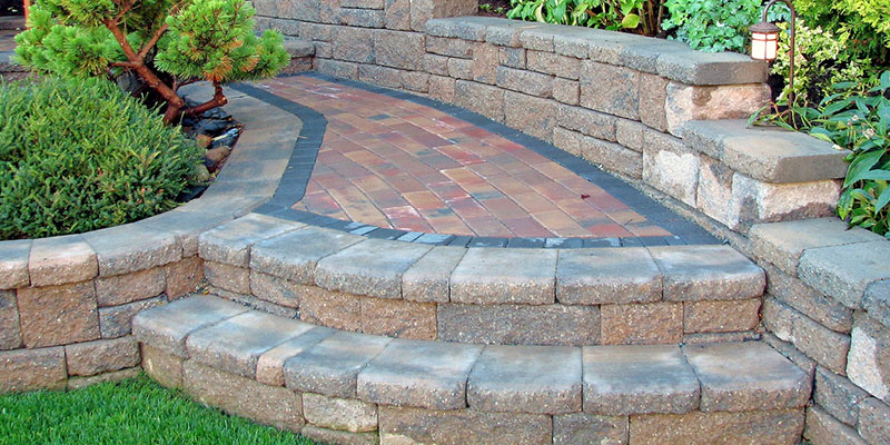 How Hardscaping Features Can Enhance Your Yard